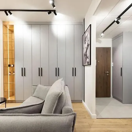 Wola Premium By Evibell Apartman Varsó