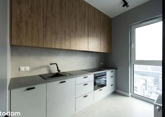 Wola Premium By Evibell * وارسو